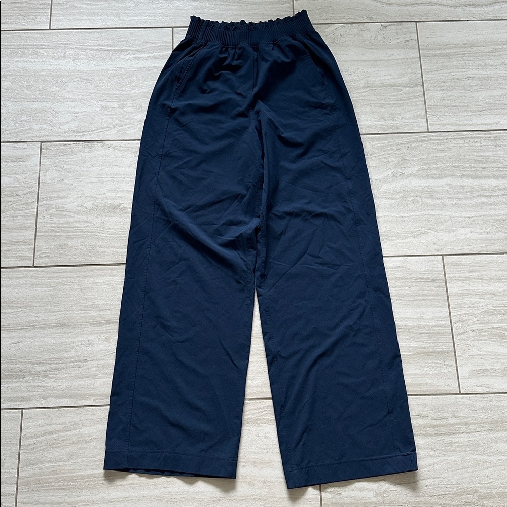 Lululemon Navy Wide Leg Pants XS